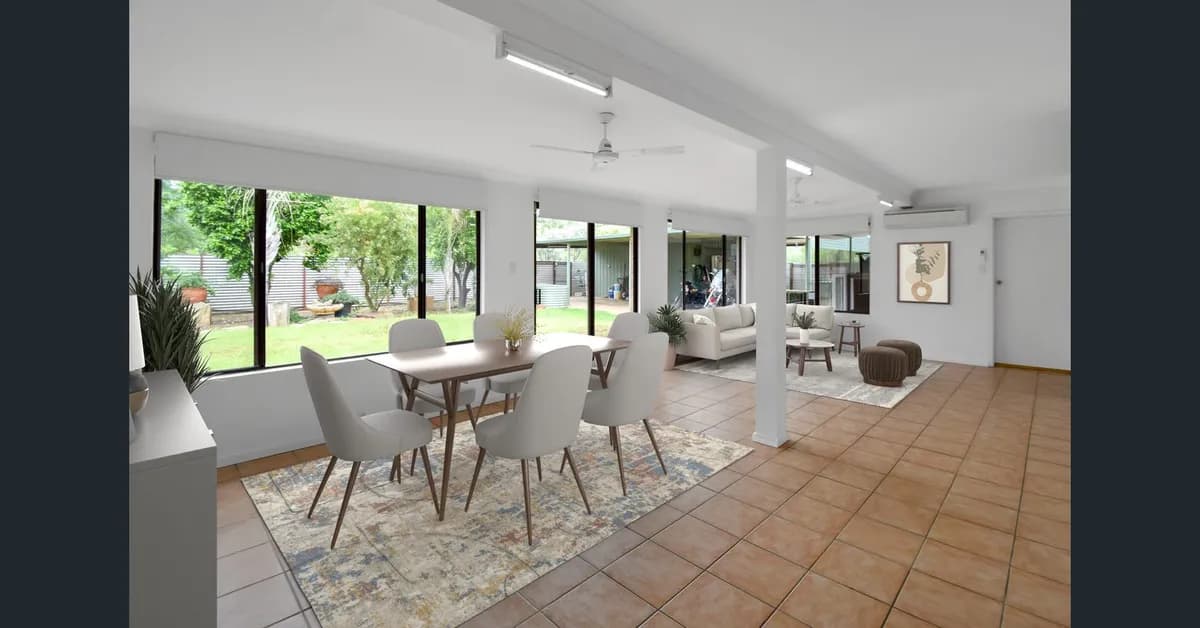 Spacious Open-Plan Family Home in Driver, Palmerston, Gentle Labrador - Photo 1