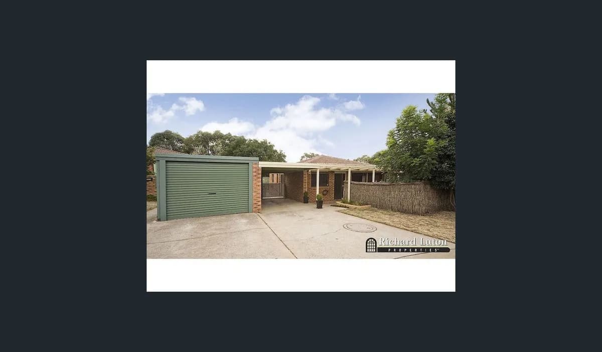 Kambah Home with Beautiful Garden , Relaxed British Shorthair - Photo 1