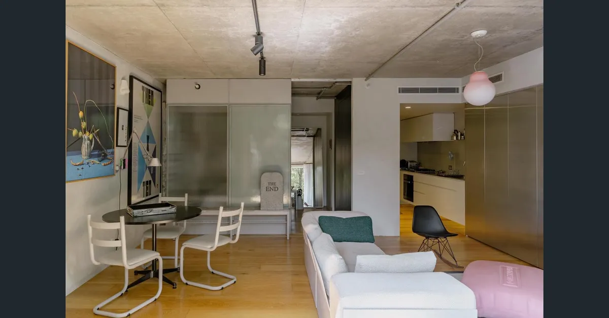 Designer Industrial Loft in Inner Fitzroy, House and Plant Care Only - Photo 1